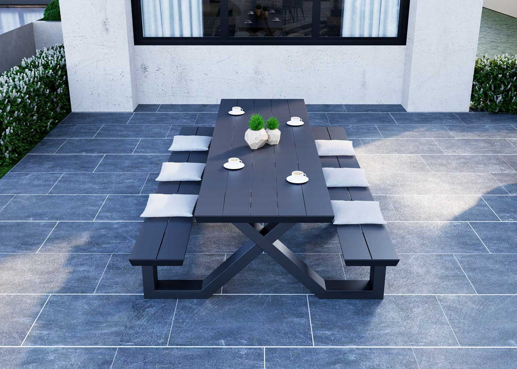ALUMINIUM PICNIC TABLE